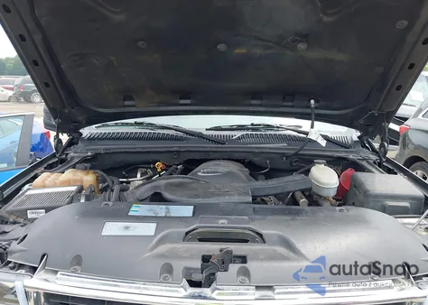 2005 Chevrolet Tahoe Ls from USA, damaged, VIN 1GNEC13VX5R145941